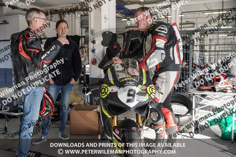 estoril;event digital images;motorbikes;no limits;peter wileman photography;portugal;trackday;trackday digital images